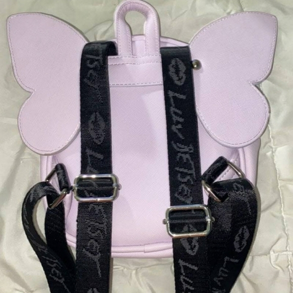 Little backpack - Picture 2 of 3